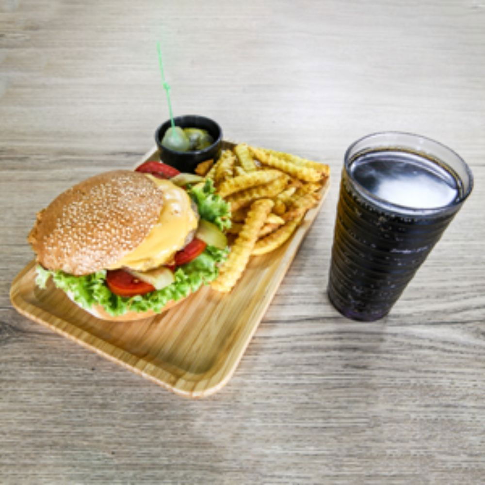 Schnitzel Burger Menü