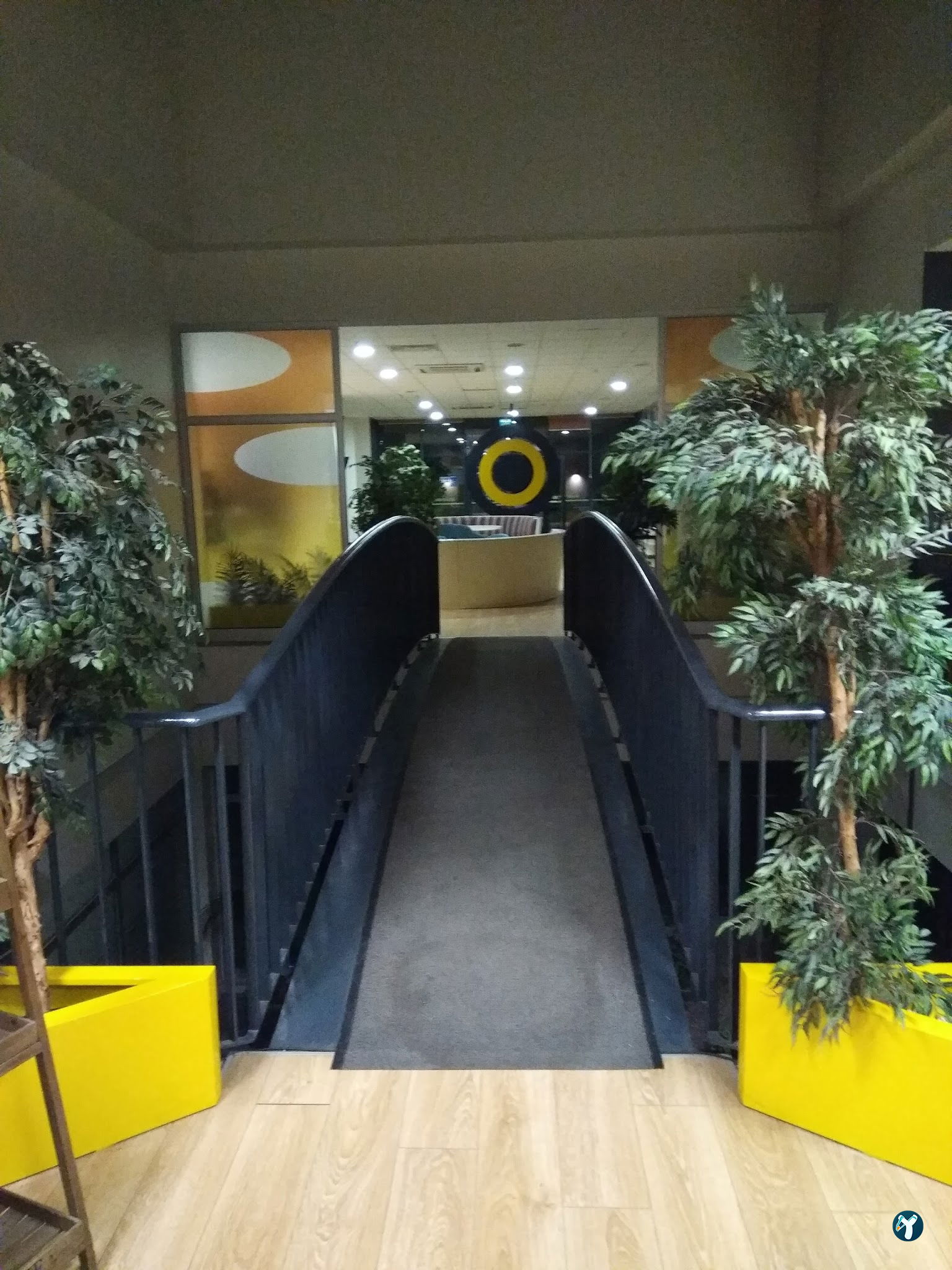 Rings Cafe Restaurant
