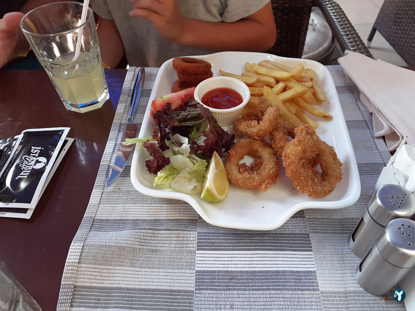 Istanbul Cafe Restaurant