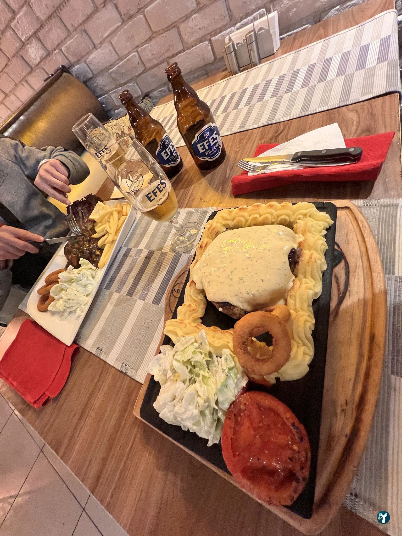 Istanbul Cafe Restaurant