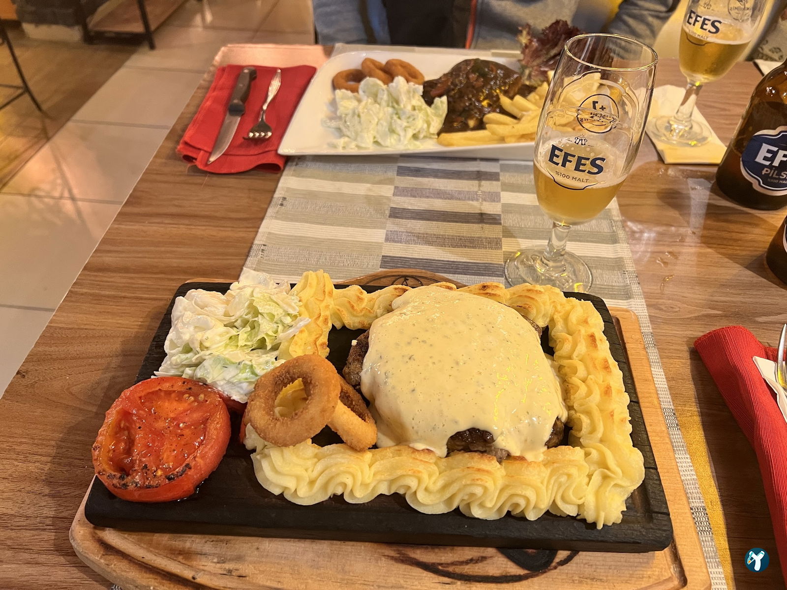 Istanbul Cafe Restaurant