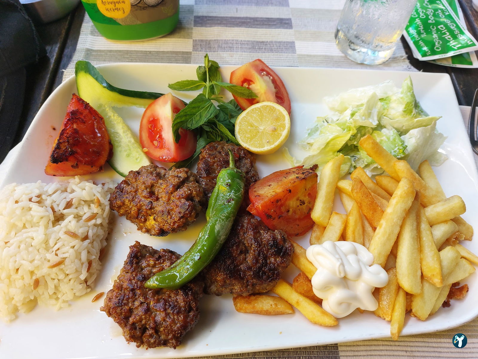 Istanbul Cafe Restaurant