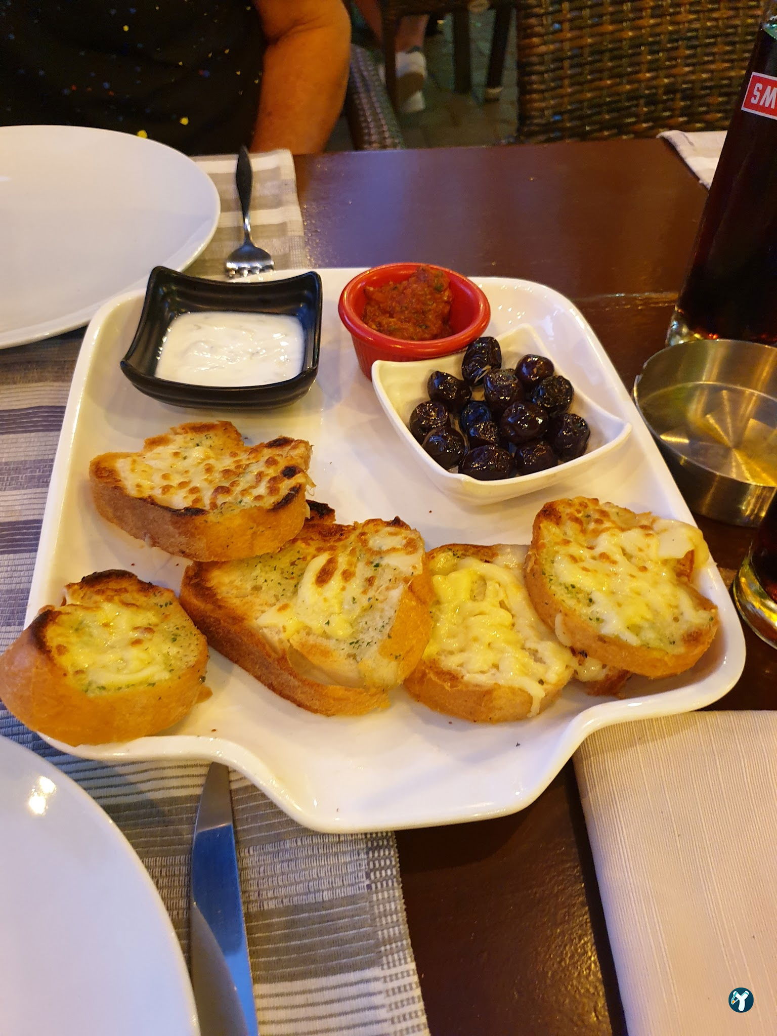 Istanbul Cafe Restaurant