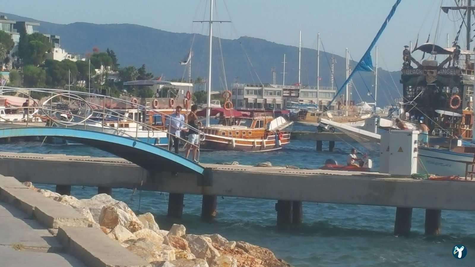 Penguen Cafe Restaurant