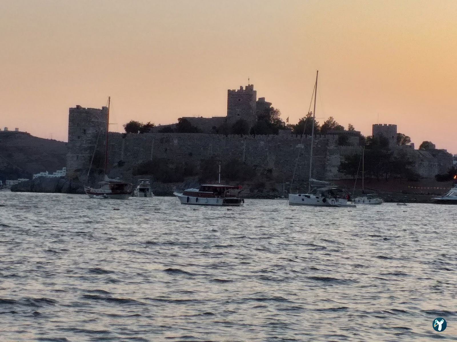 Penguen Cafe Restaurant