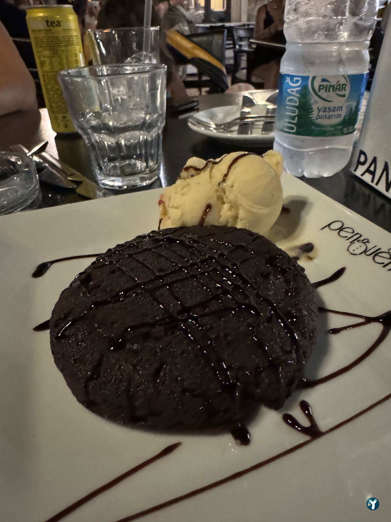 Penguen Cafe Restaurant