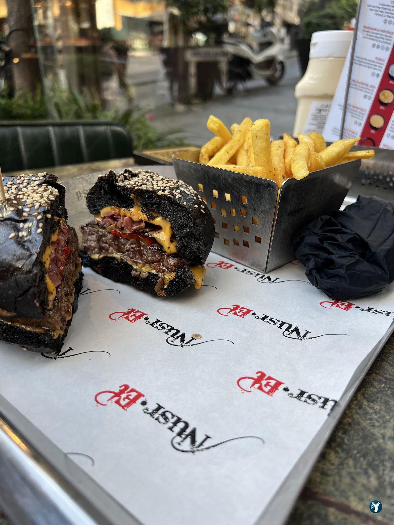 Nusr-Et