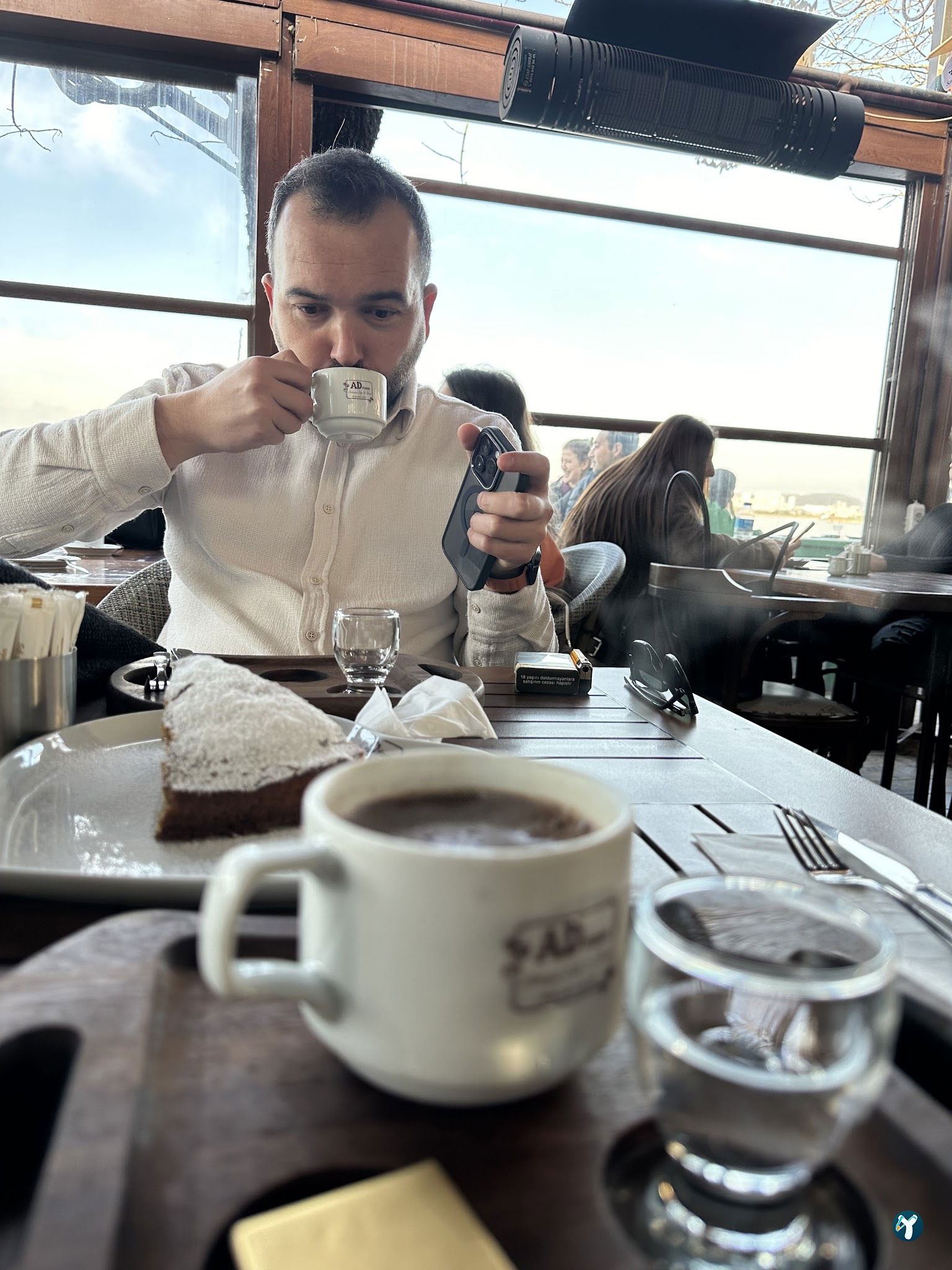 Adriano Antik Kafe
