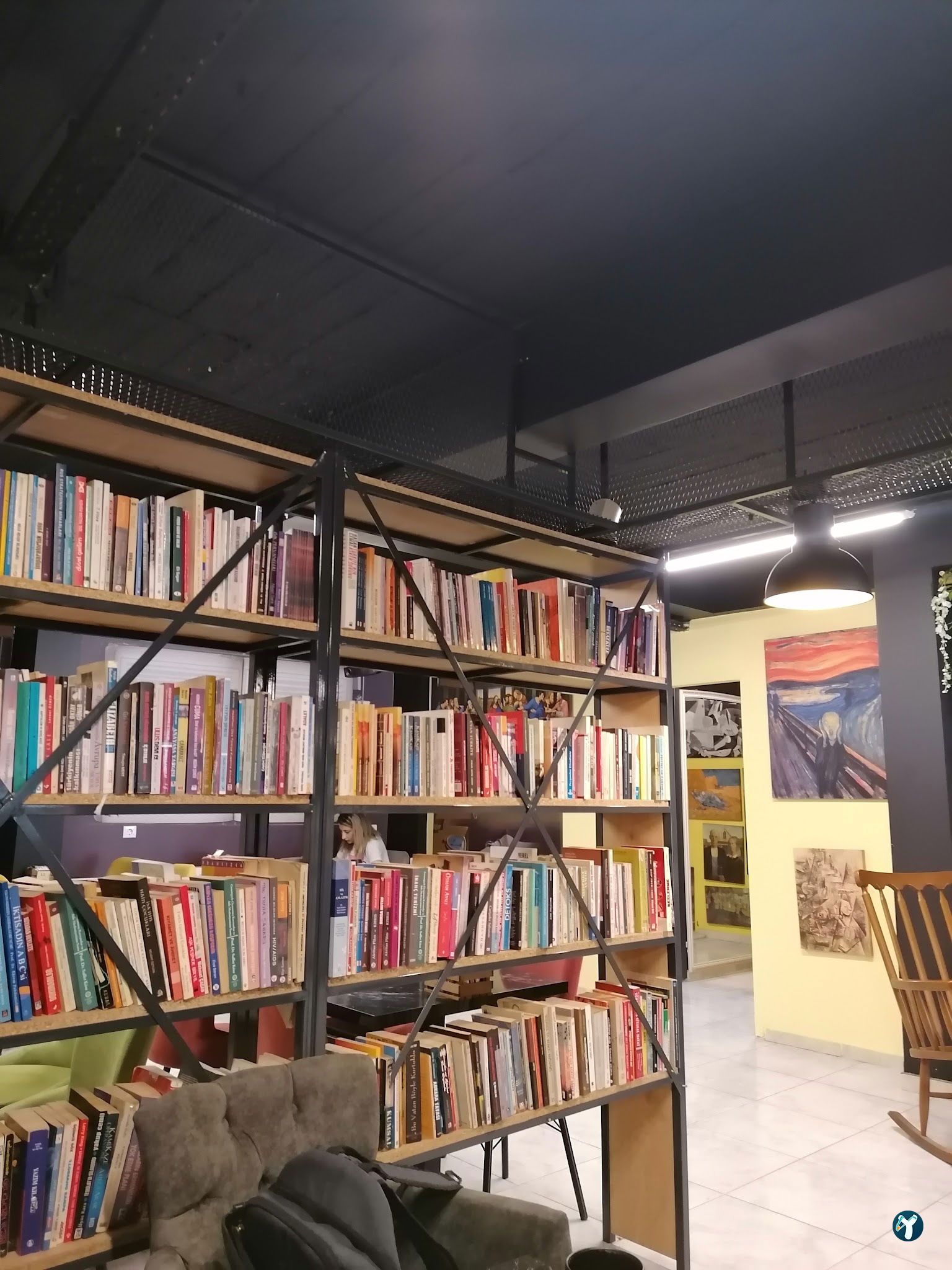 Palto Kitap & Kahve