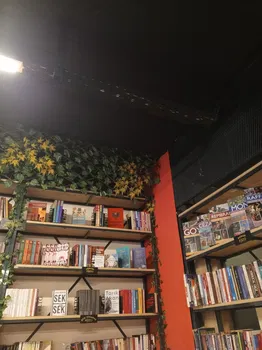 Palto Kitap & Kahve resimleri