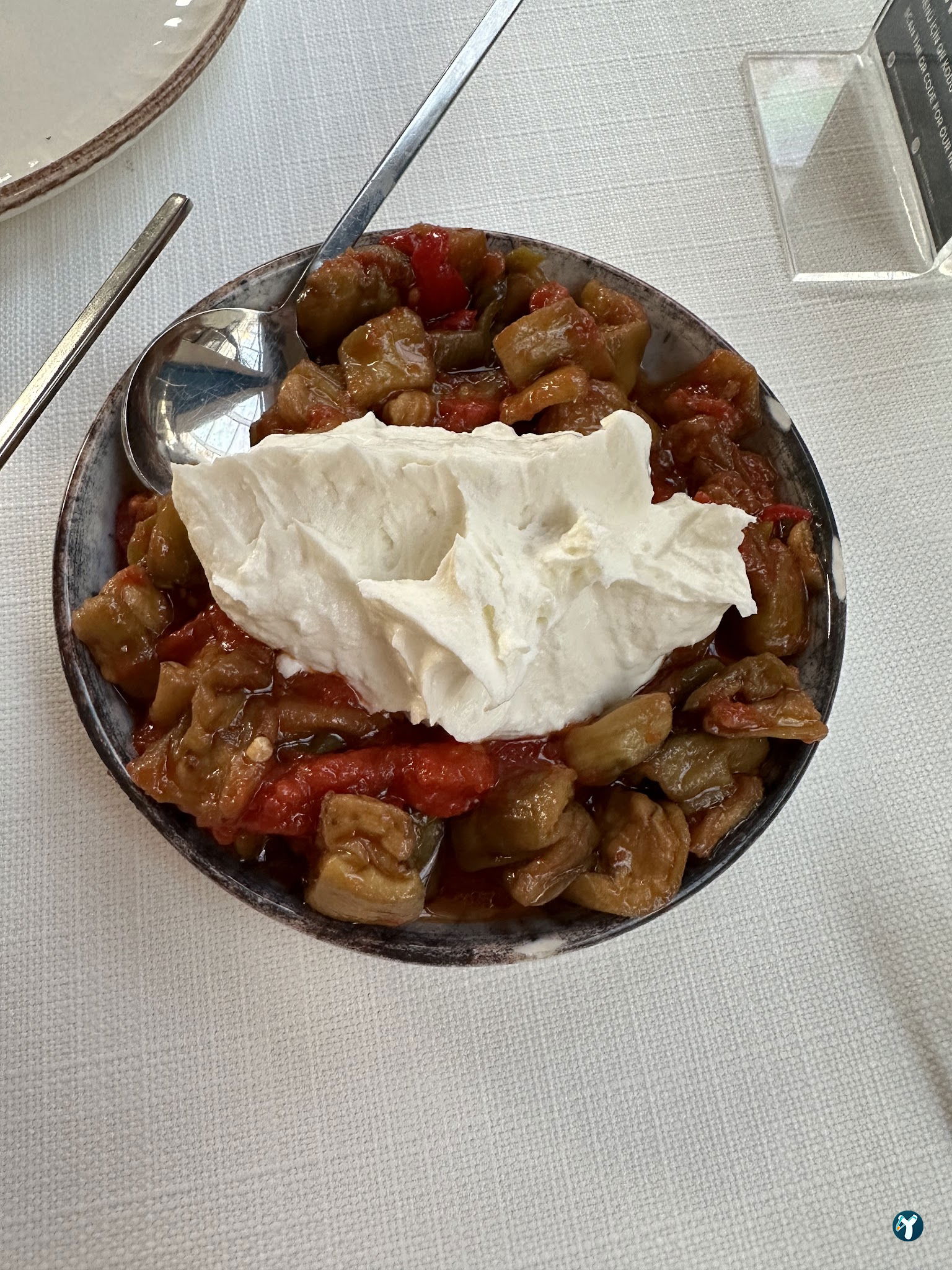 Nadide Meyhane