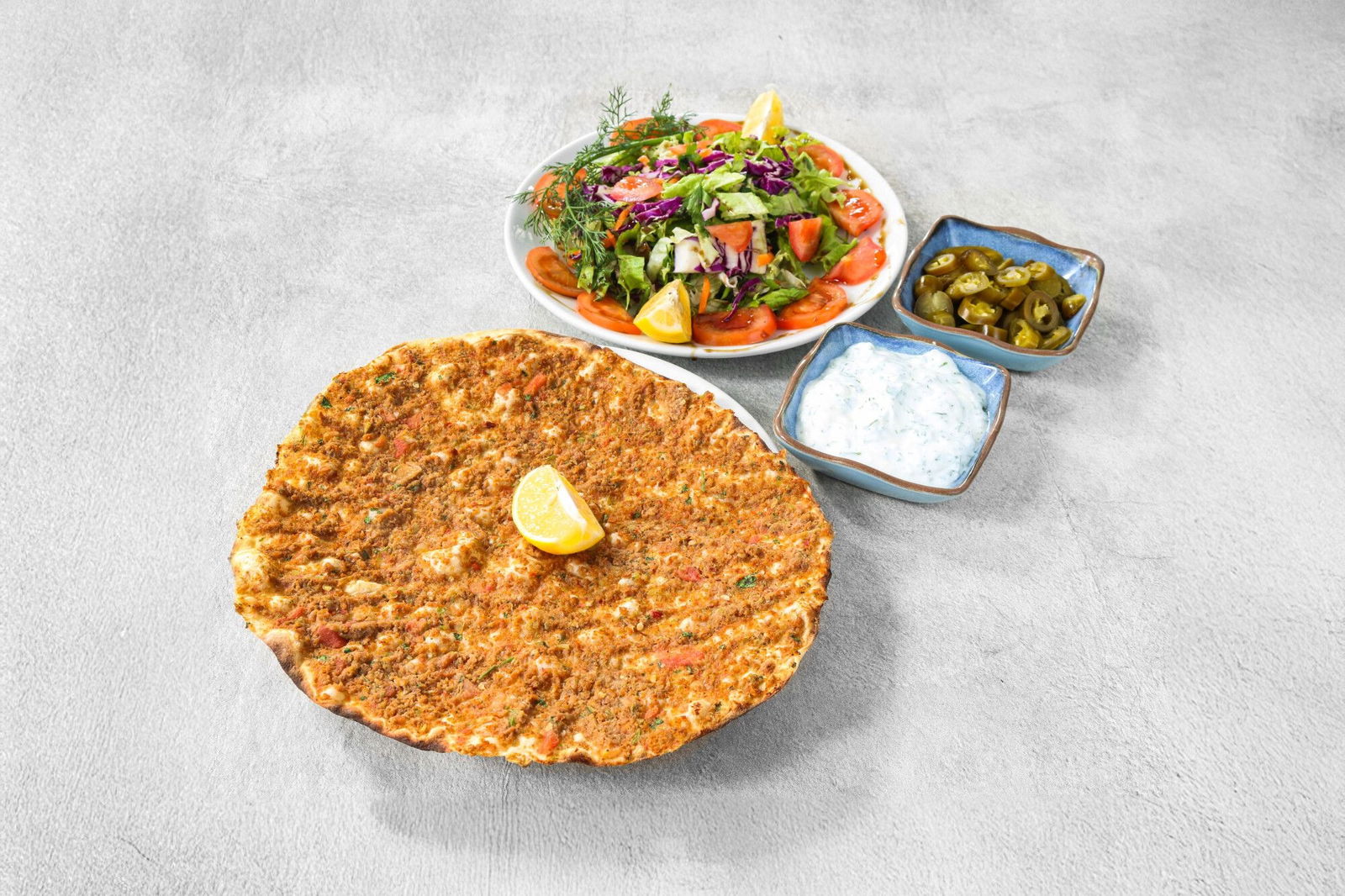 Kıymalı Lahmacun