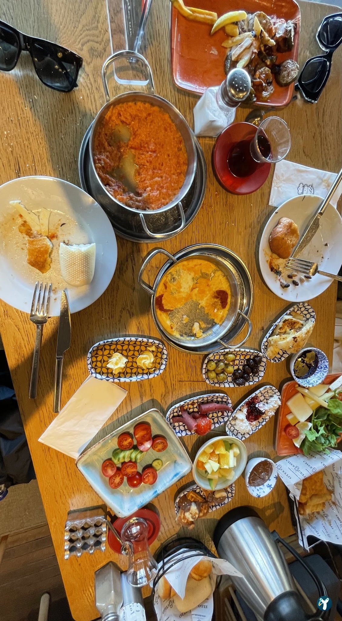 Chef Cello Cafe & Lounge