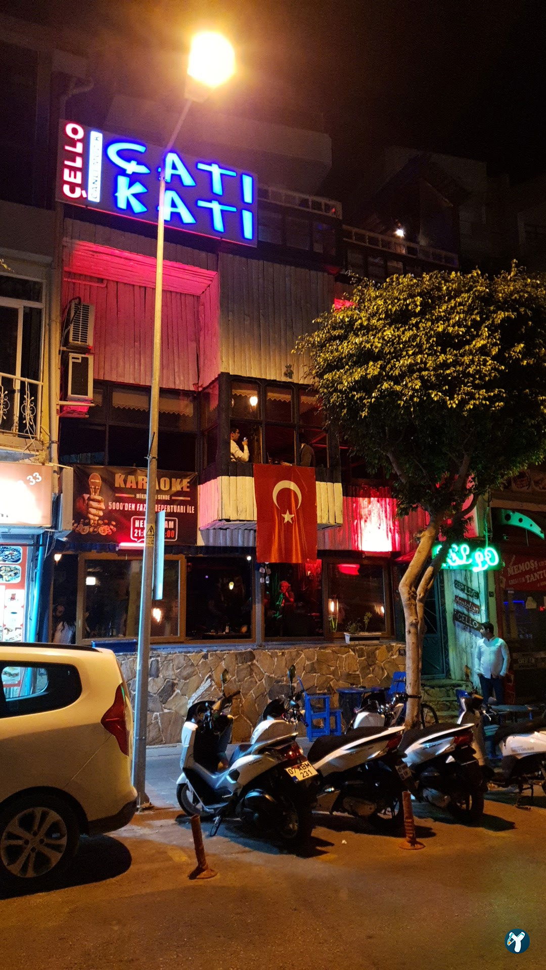 Cello Cafe Bar