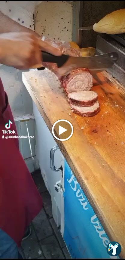 Şi̇ri̇n Baba Kokoreç