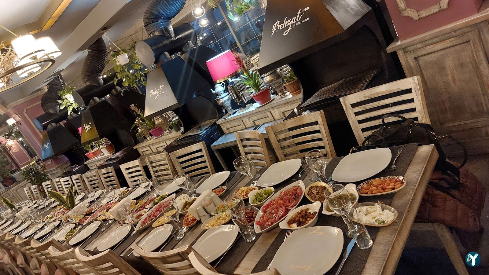 Behzat Oran Restaurant
