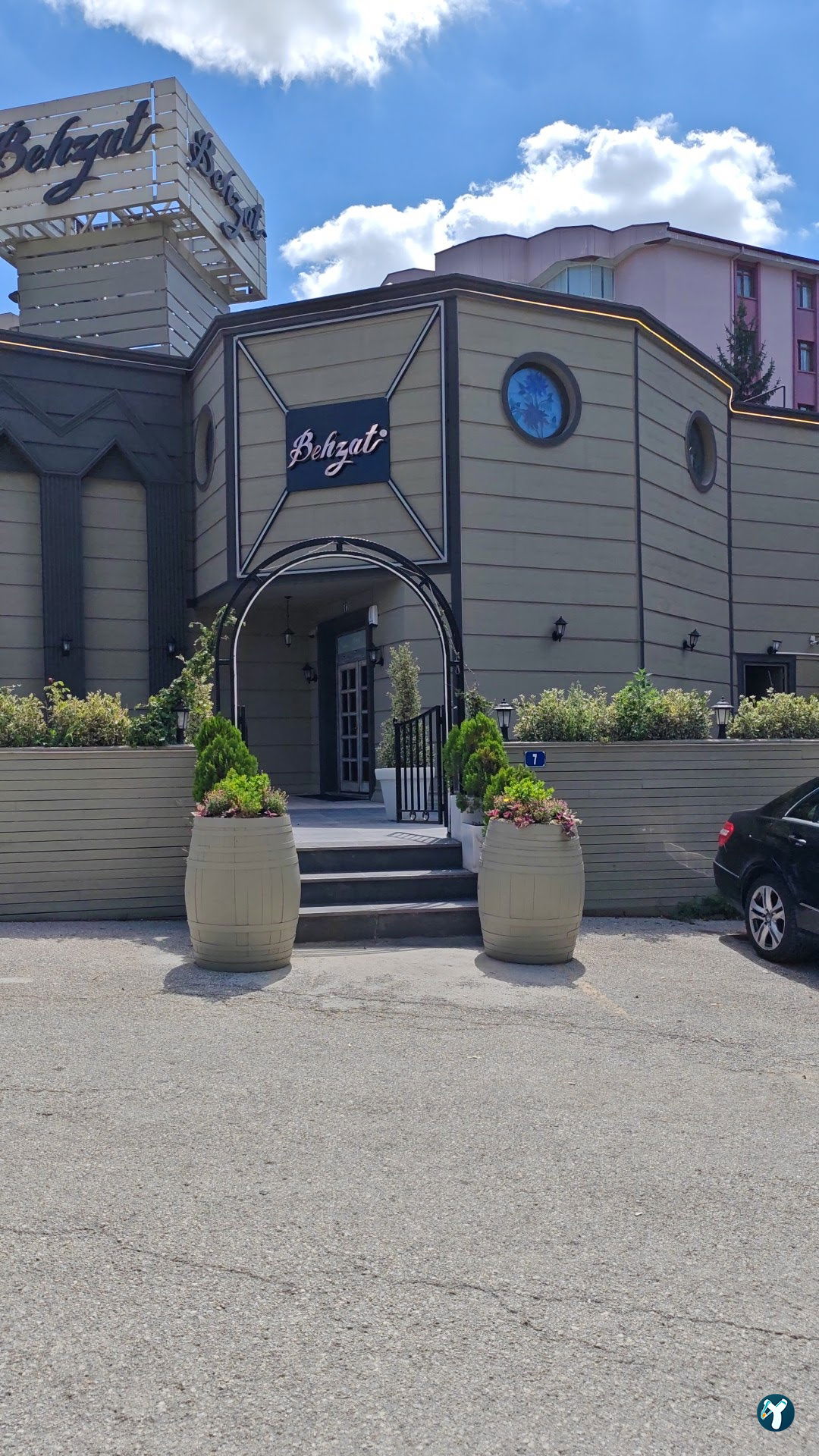 Behzat Oran Restaurant