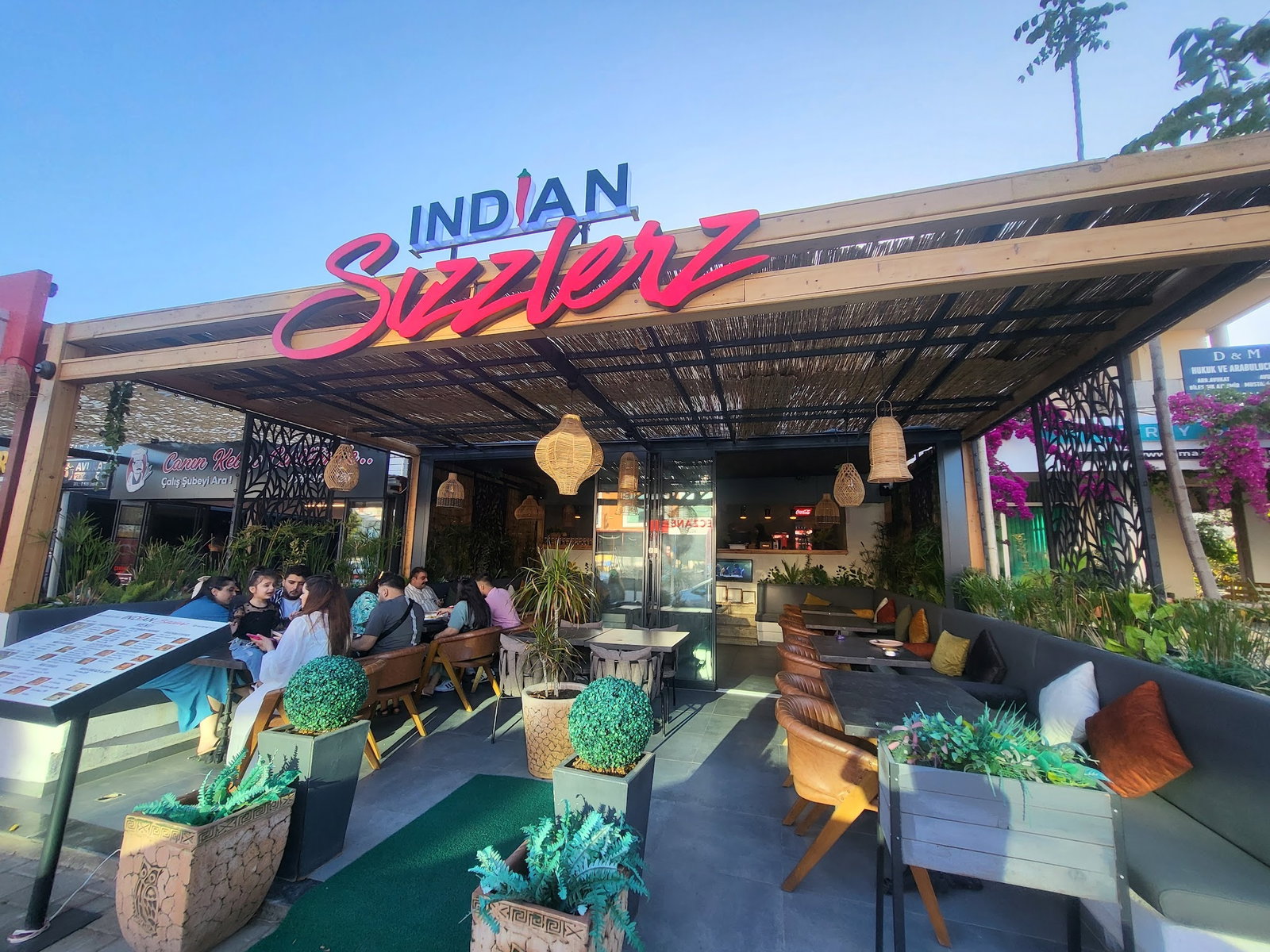Indian Sizzlerz Çalis