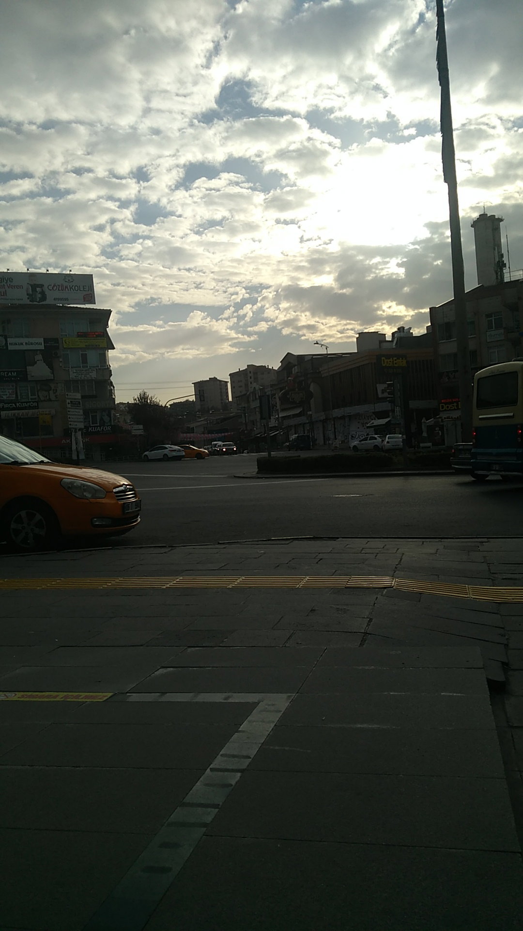 Oskar Pastanesi Etlik