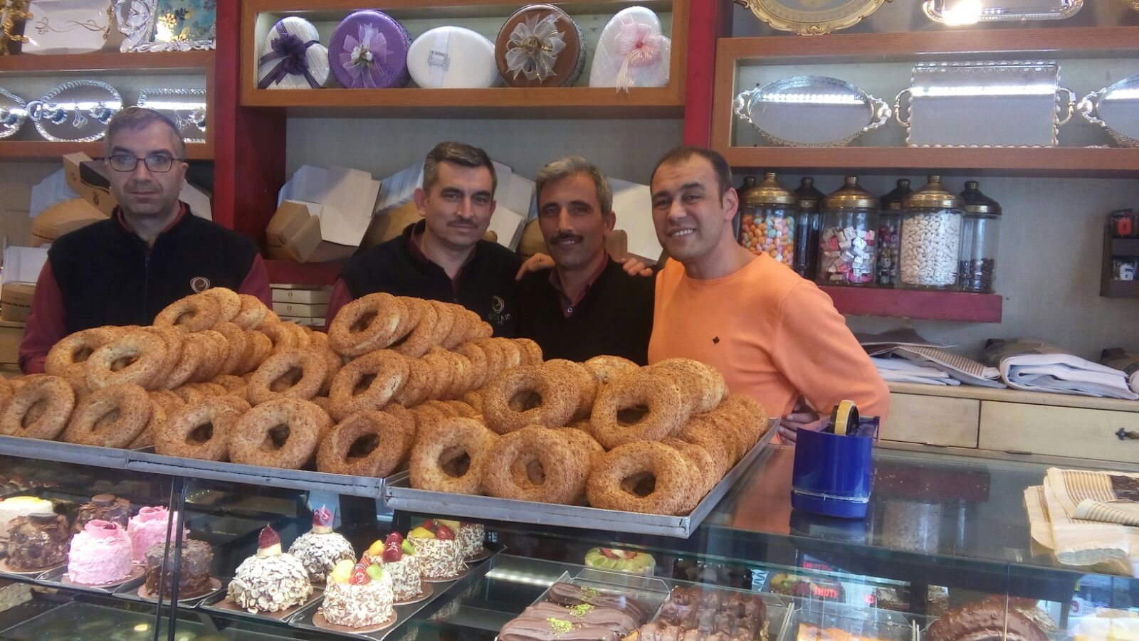 Oskar Pastanesi Etlik