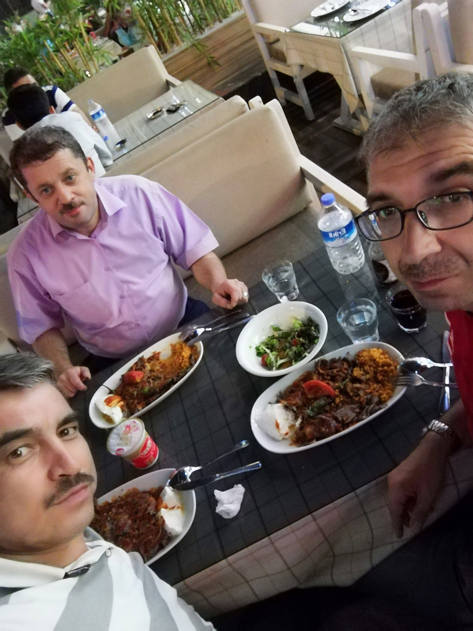 Oskar Pastanesi Etlik