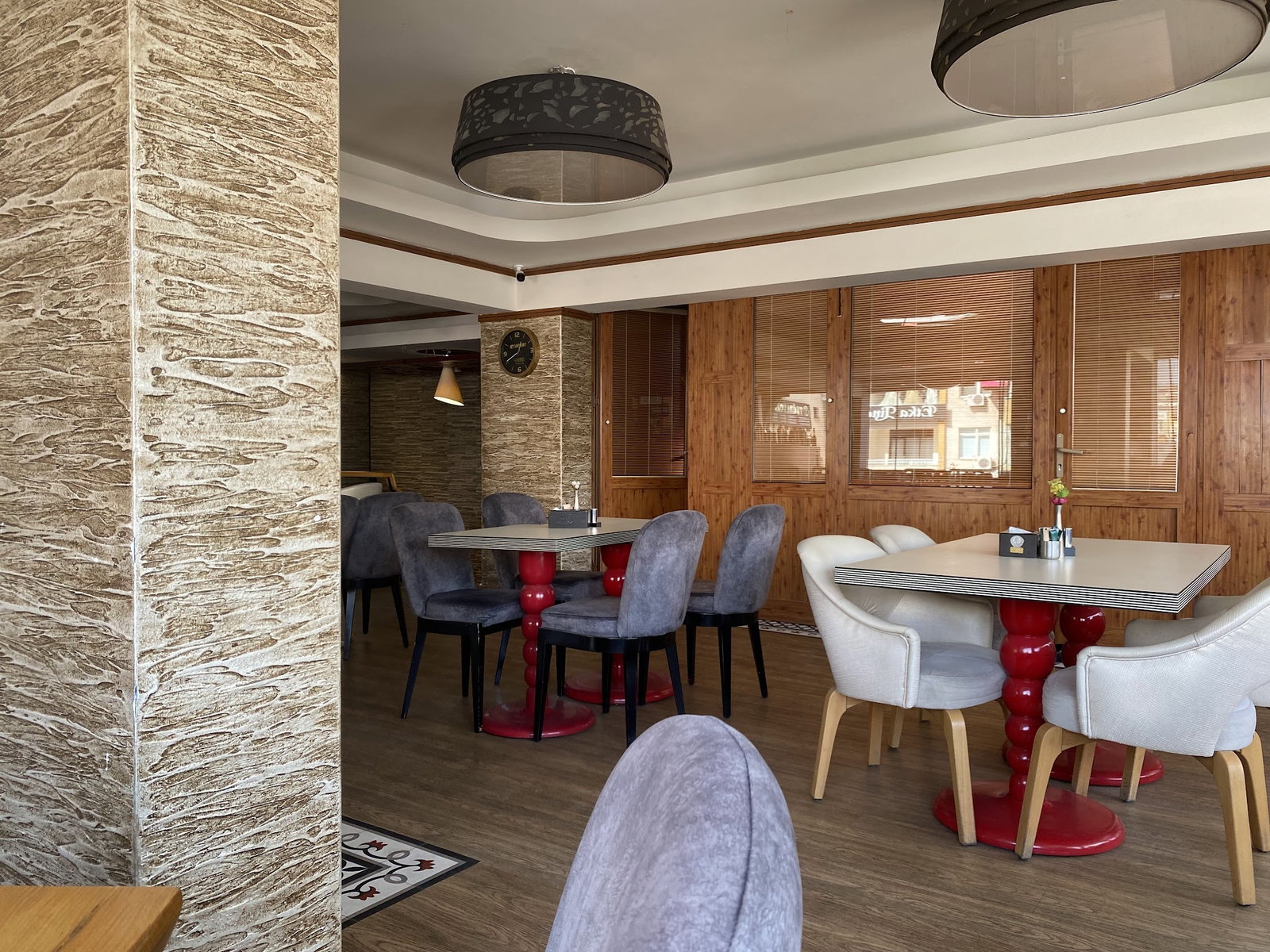 Oskar Pastanesi Etlik