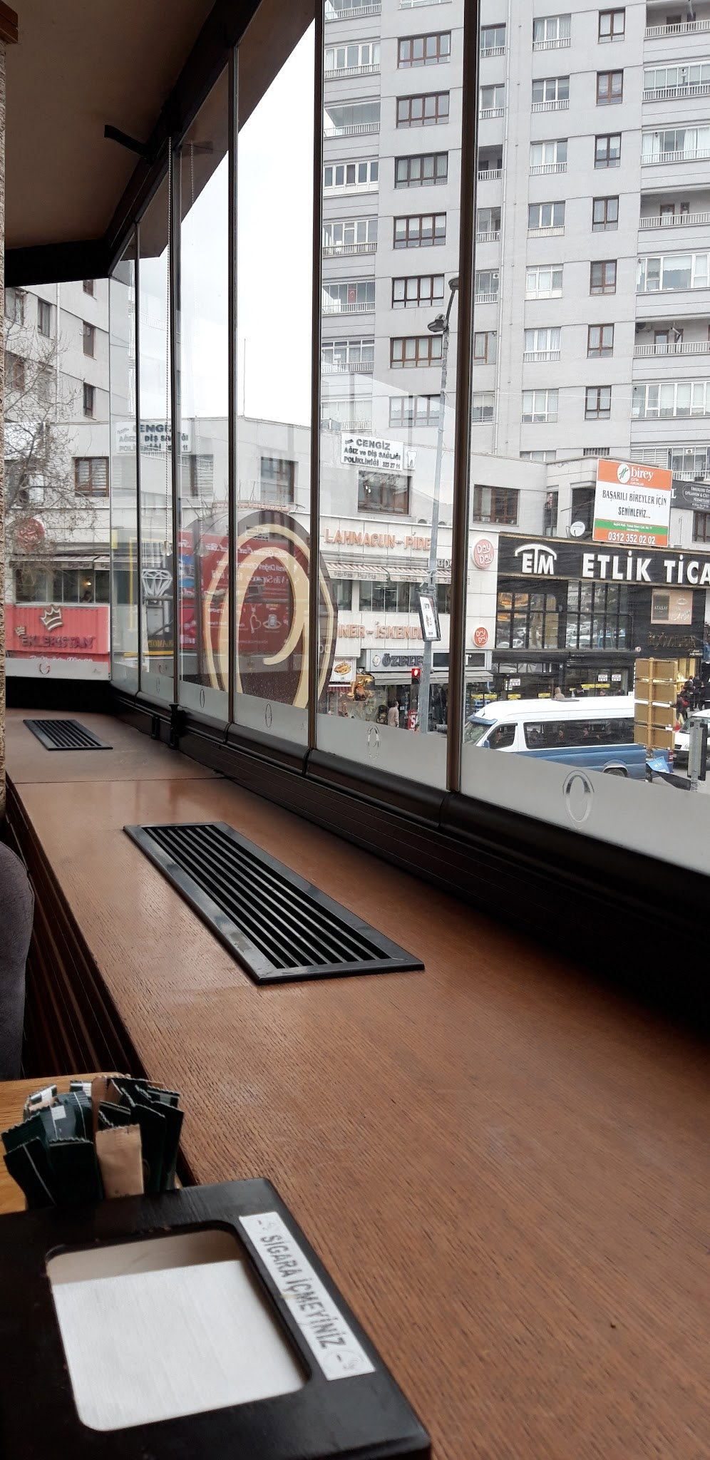 Oskar Pastanesi Etlik