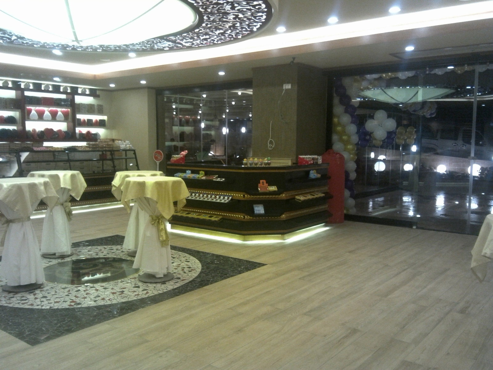 Oskar Pastanesi Etlik