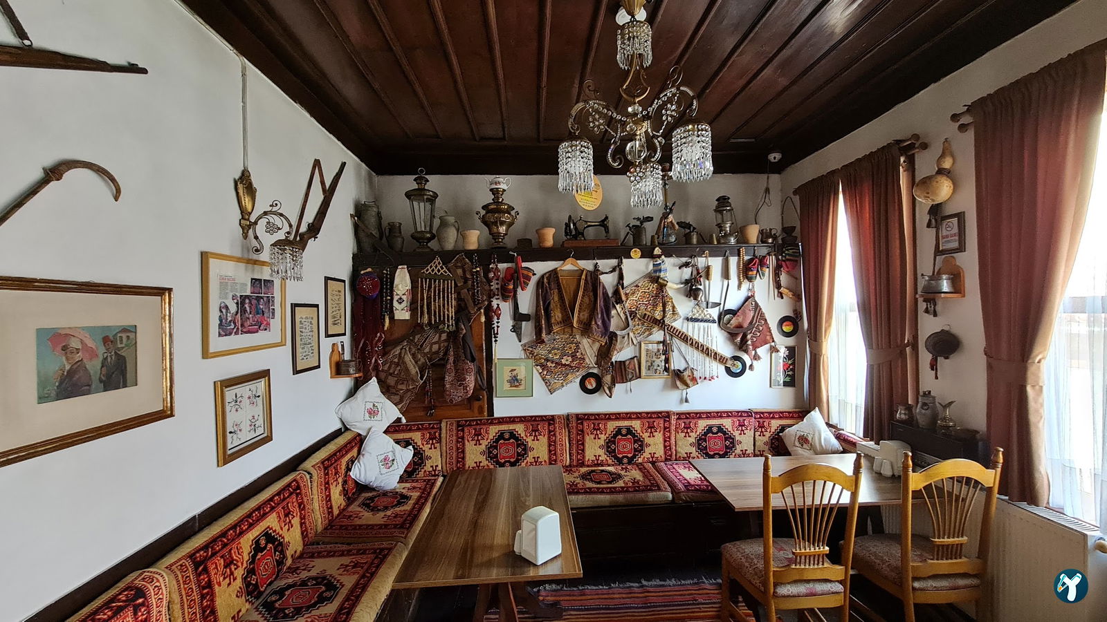 Kınacızade Konağı