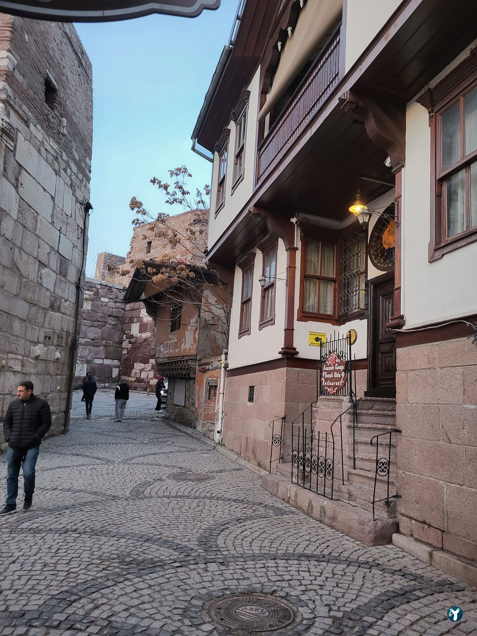 Kınacızade Konağı