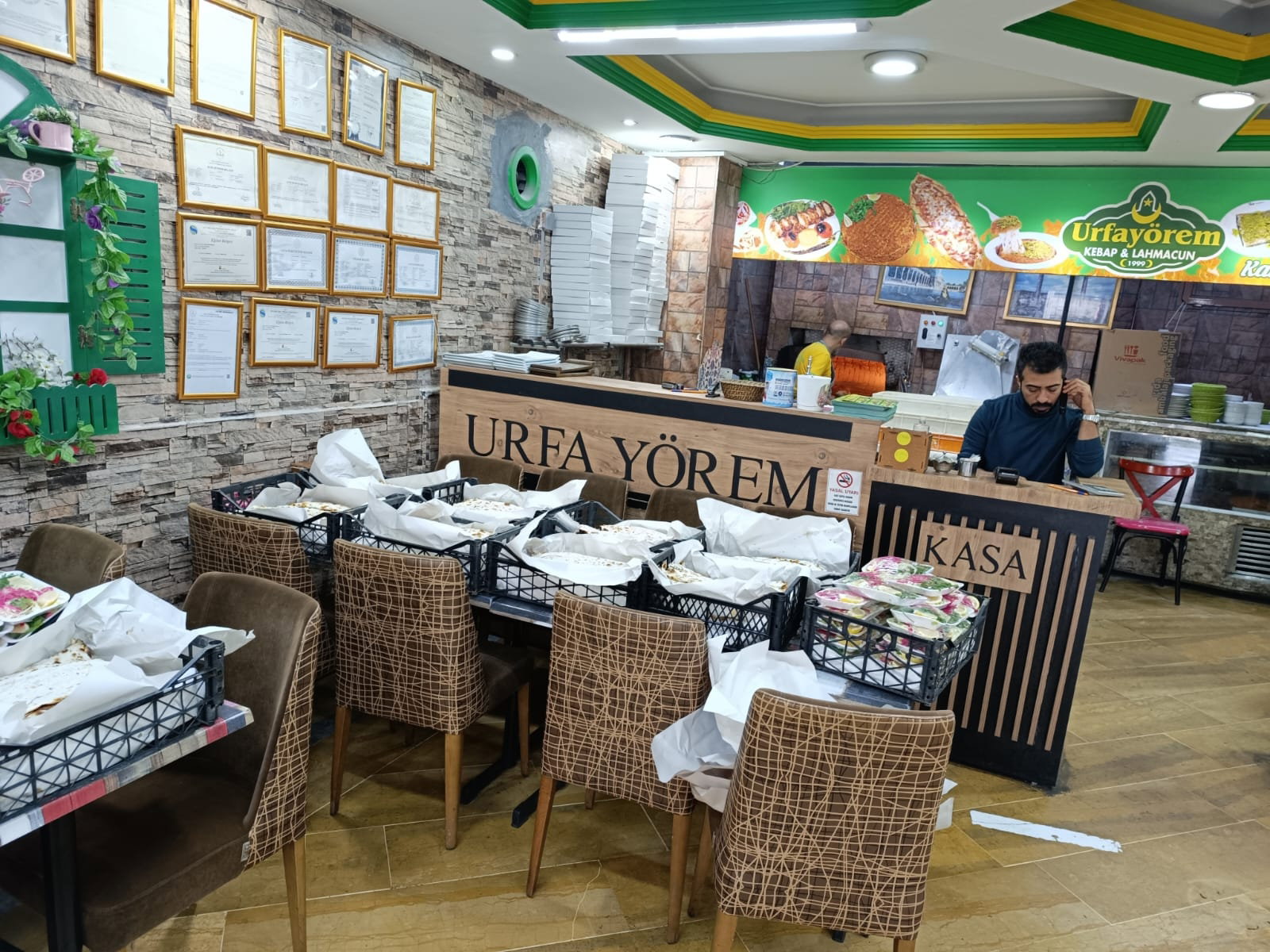Urfa Yörem Güngören Kebap Ve Lahmacun Restorant Gençosman Mh
