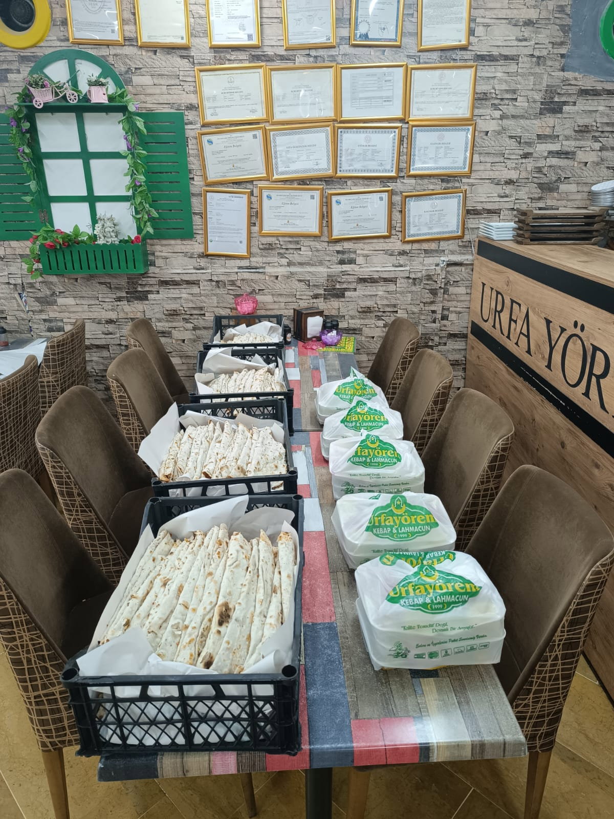 Urfa Yörem Güngören Kebap Ve Lahmacun Restorant Gençosman Mh