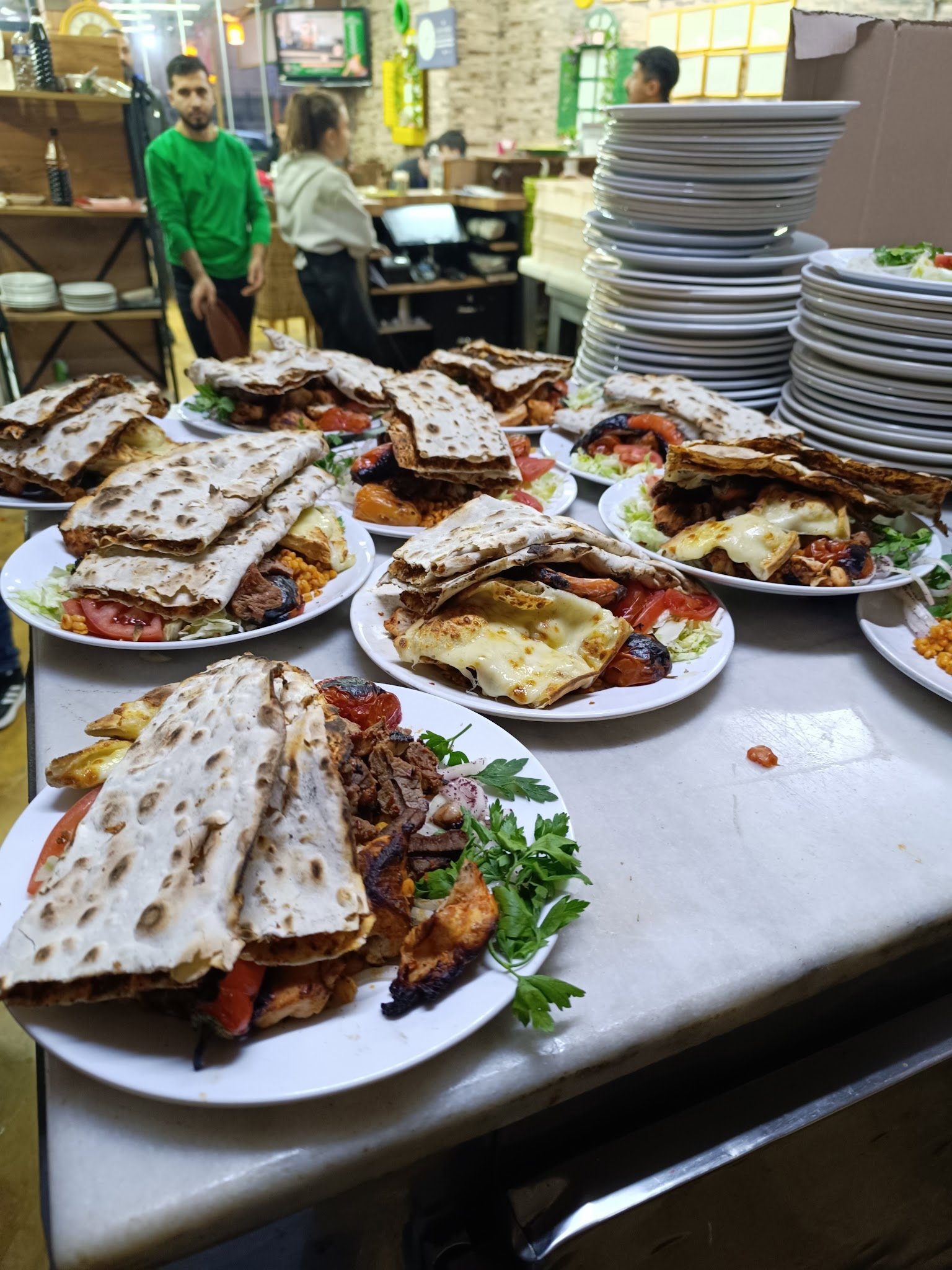 Urfa Yörem Güngören Kebap Ve Lahmacun Restorant Gençosman Mh