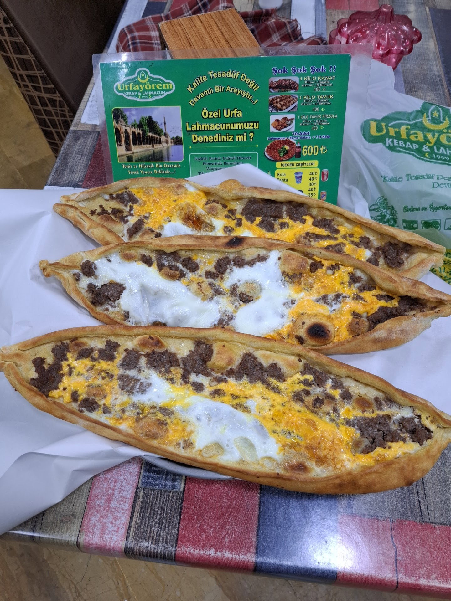 Urfa Yörem Güngören Kebap Ve Lahmacun Restorant Gençosman Mh