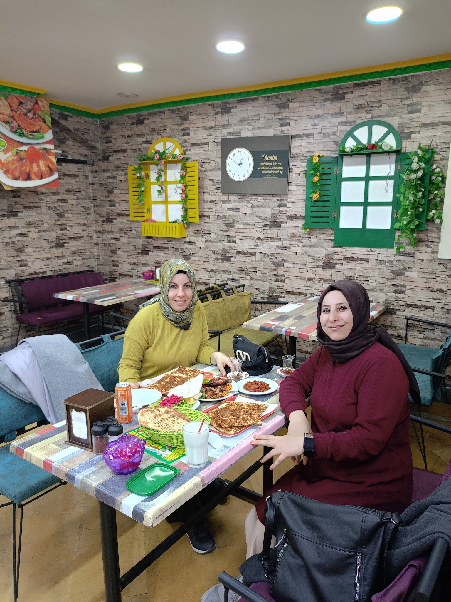 Urfa Yörem Güngören Kebap Ve Lahmacun Restorant Gençosman Mh