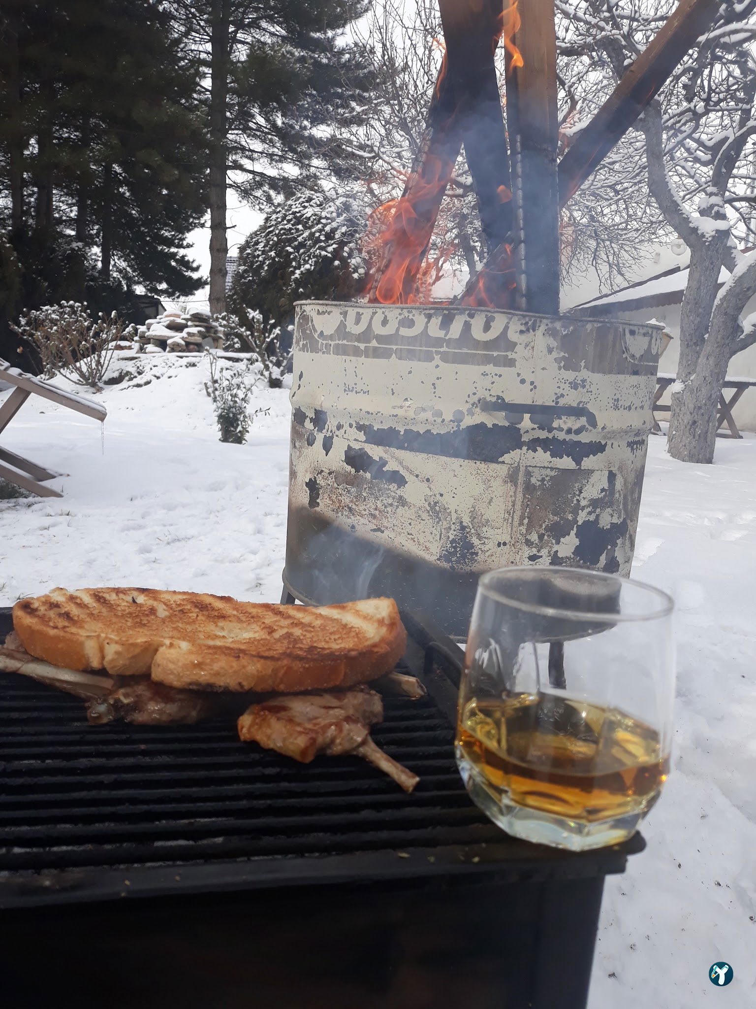 Mola Et Mangal