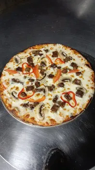 Pi̇zza Show resimleri