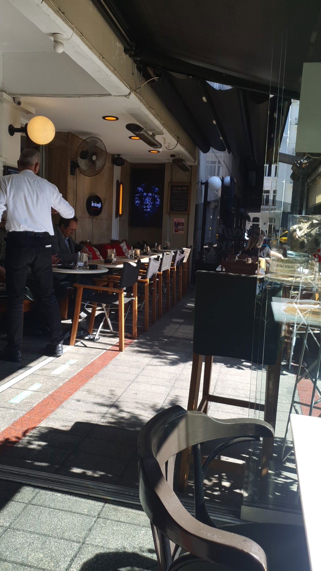 La Vie Cafe - Teşvikiye