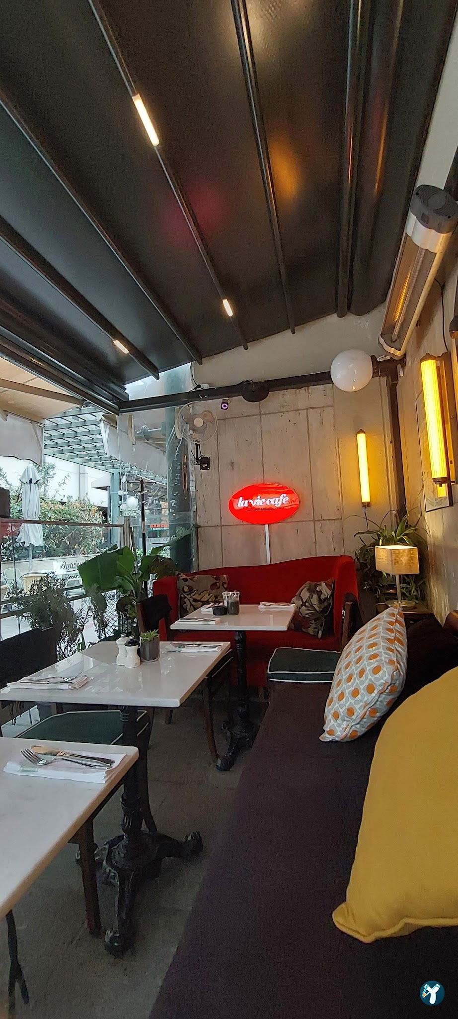 La Vie Cafe - Teşvikiye