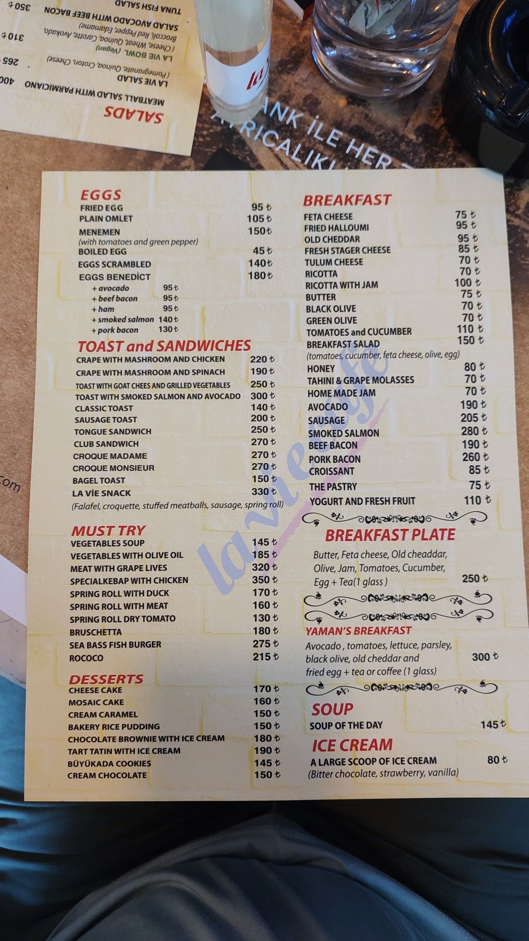 La Vie Cafe - Teşvikiye