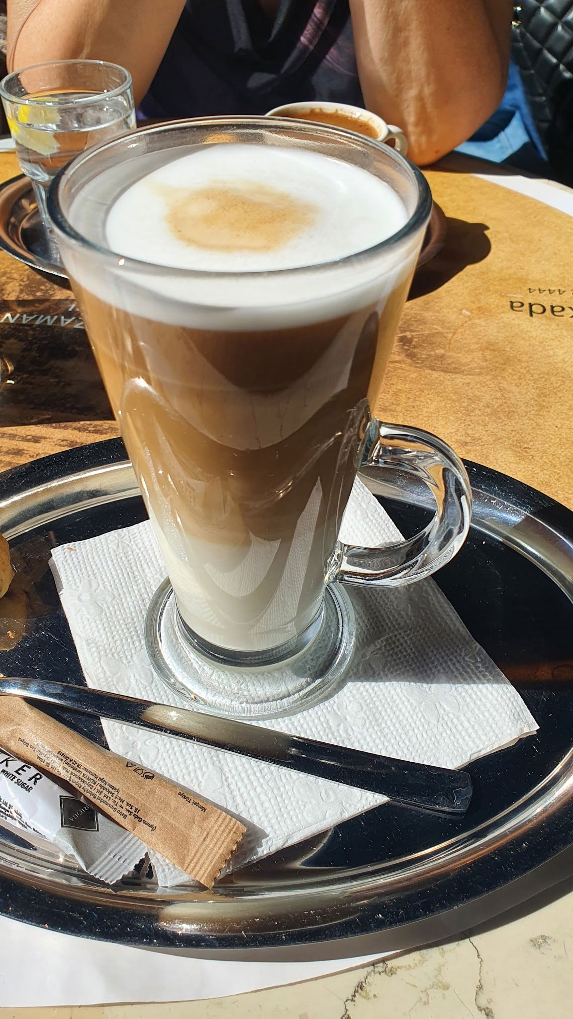 La Vie Cafe - Teşvikiye