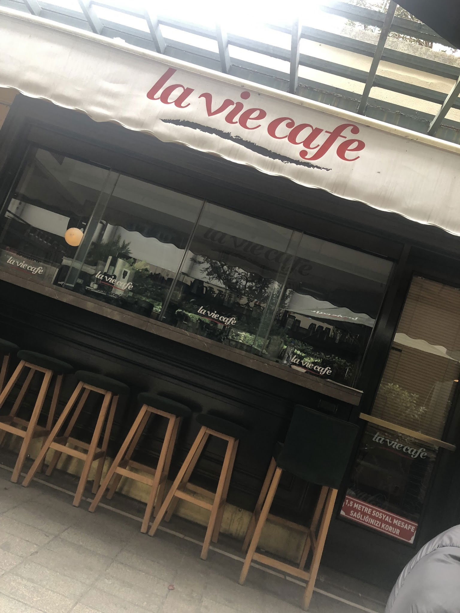 La Vie Cafe - Teşvikiye