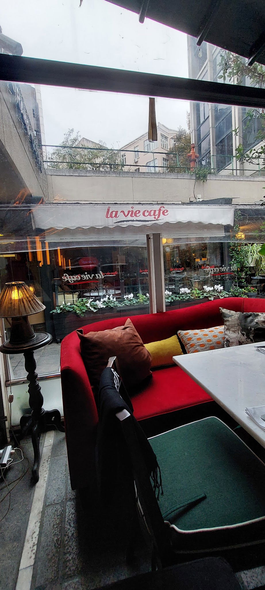 La Vie Cafe - Teşvikiye
