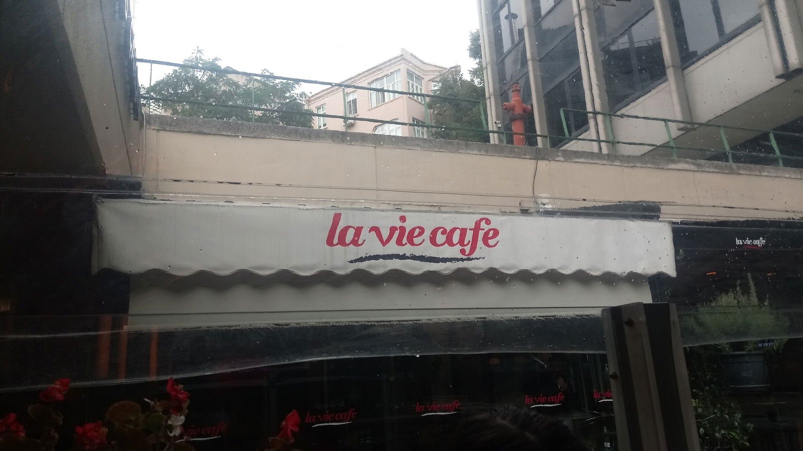 La Vie Cafe - Teşvikiye