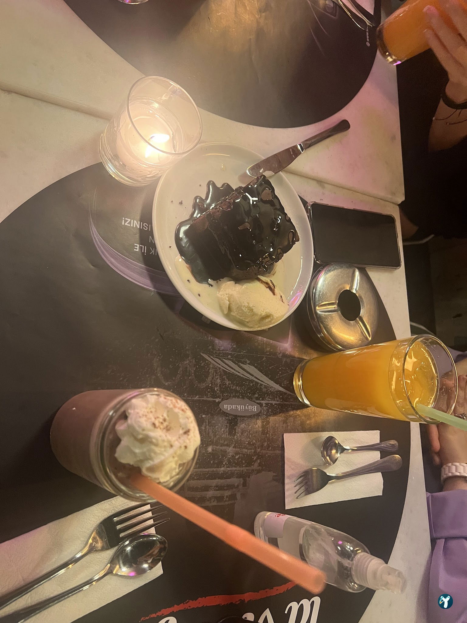 La Vie Cafe - Teşvikiye