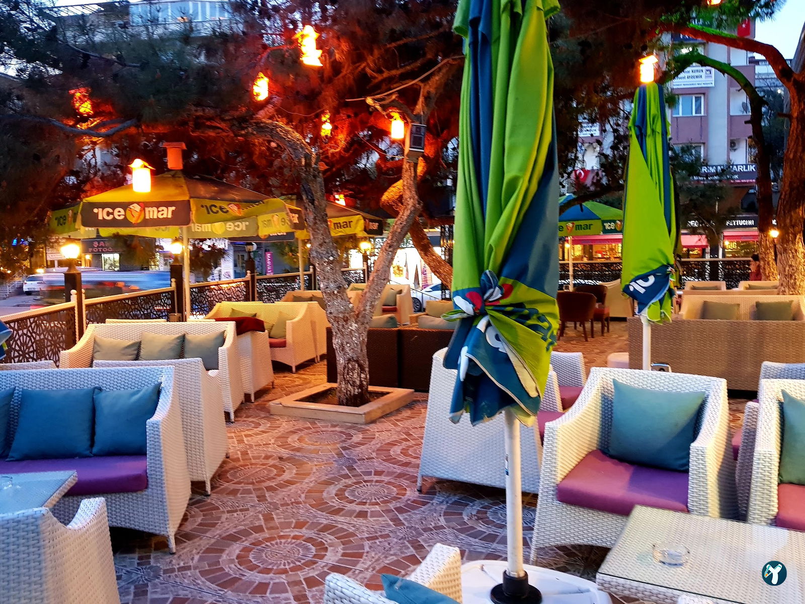 Summerhouse Cafe