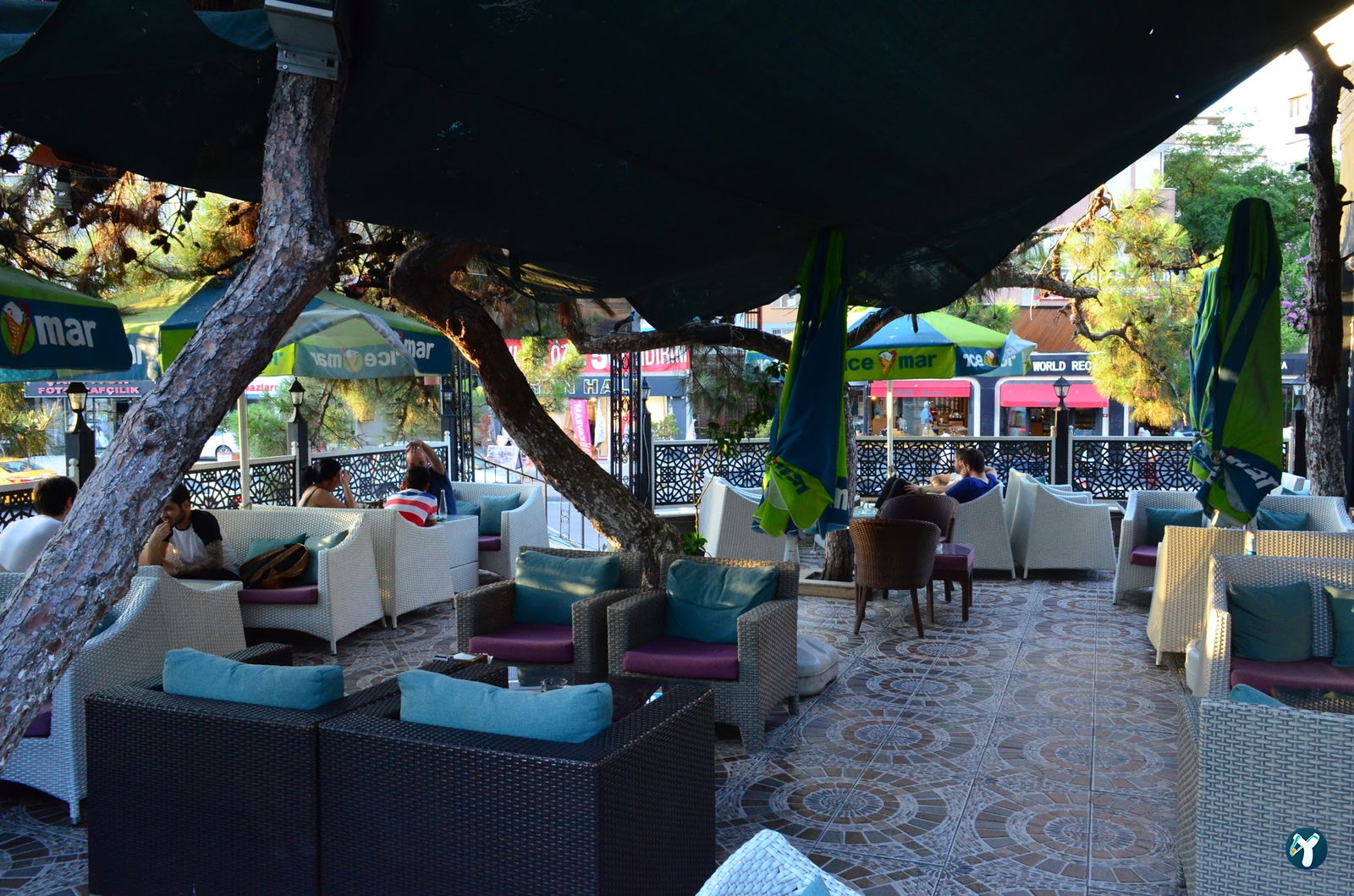 Summerhouse Cafe