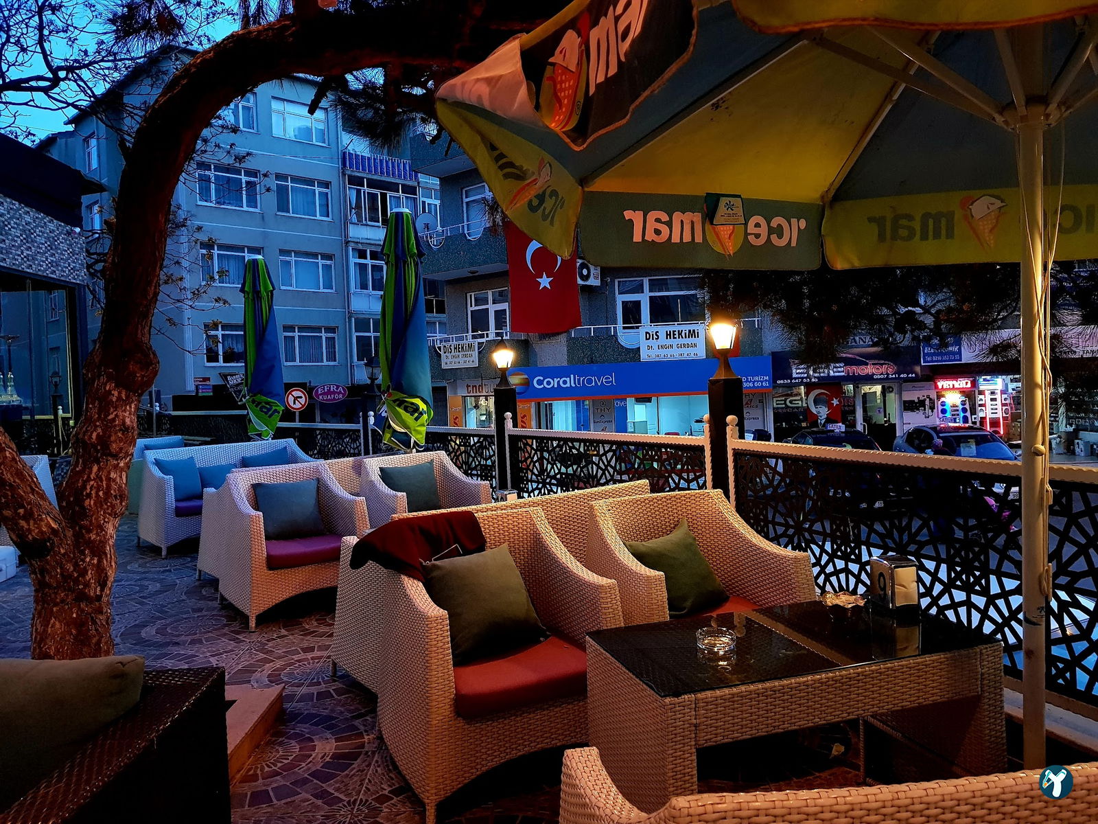 Summerhouse Cafe