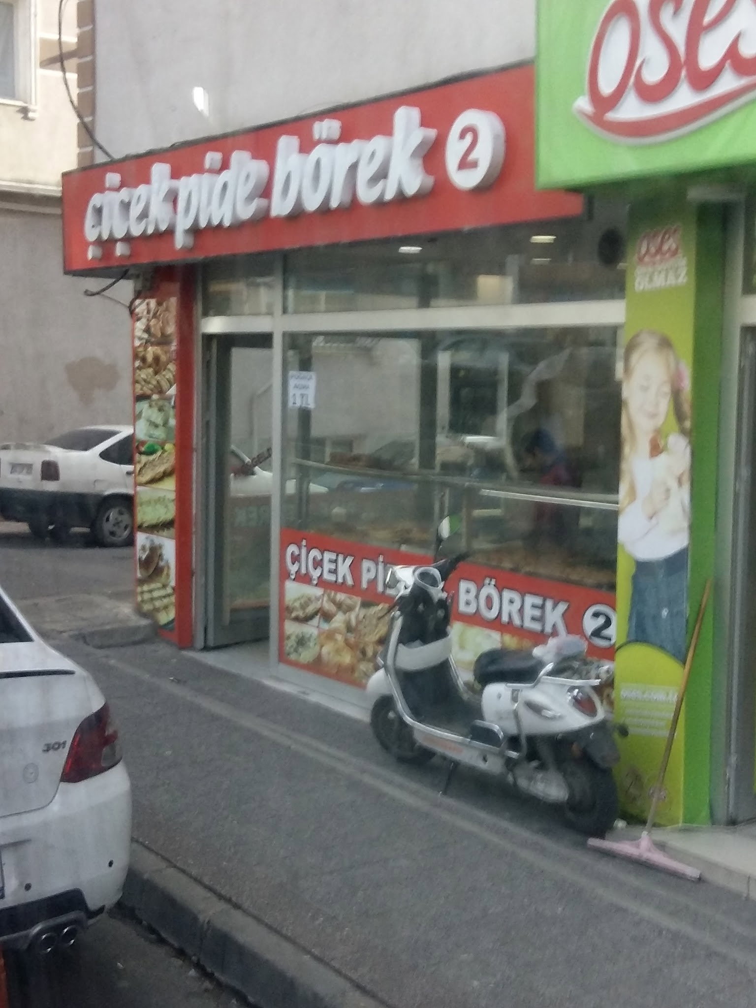 Çiçek Pide Börek