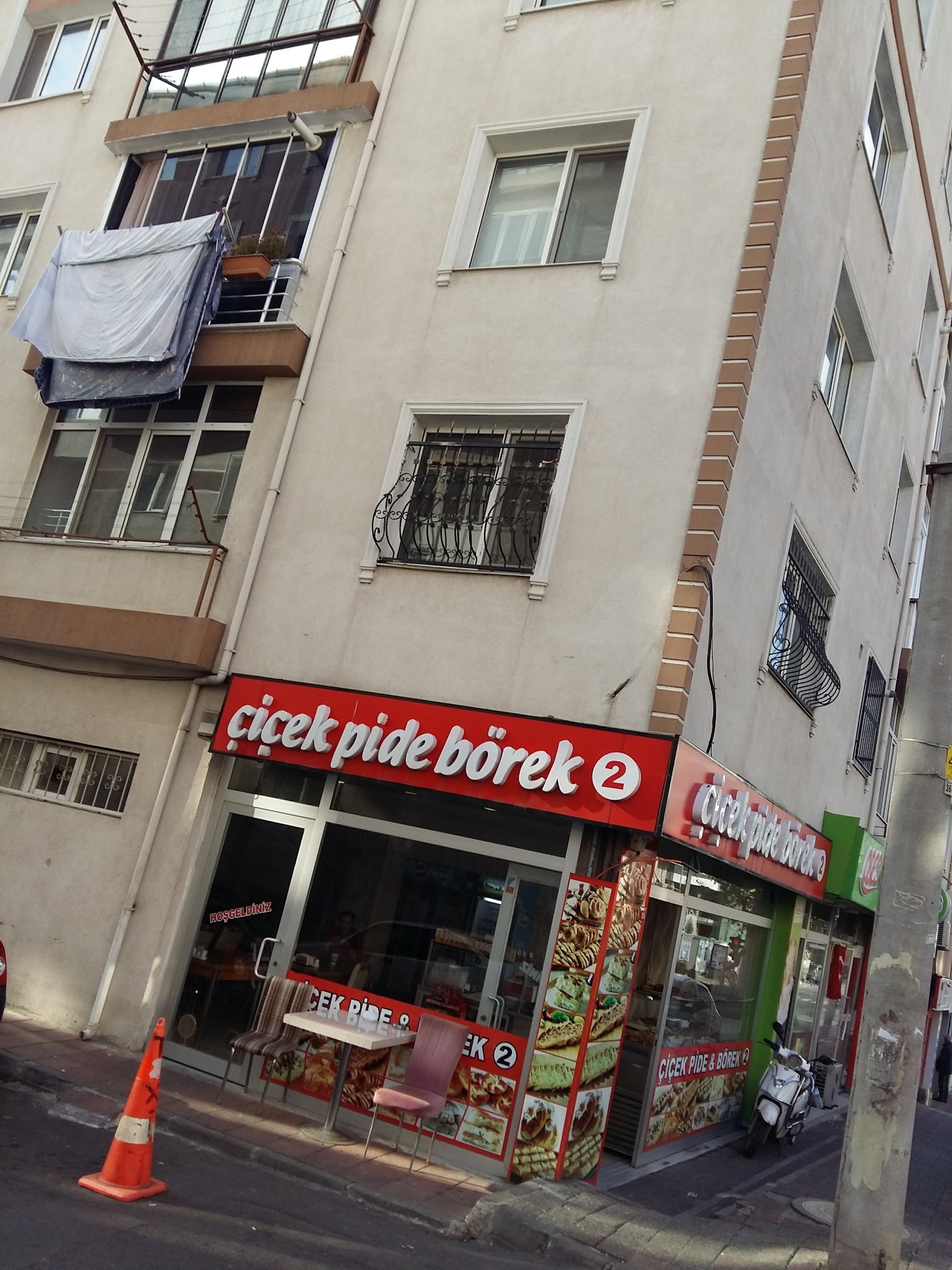 Çiçek Pide Börek